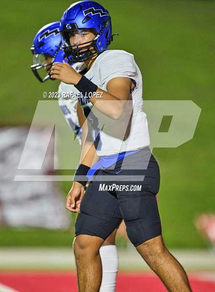Thumbnail 3 in North Shore vs. Clear Springs (UIL Football 6A D1 Region 3 Area) photogallery.
