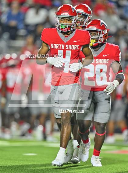 Thumbnail 3 in North Shore vs. Clear Springs (UIL Football 6A D1 Region 3 Area) photogallery.