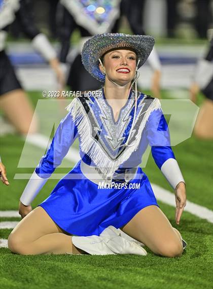 Thumbnail 3 in North Shore vs. Clear Springs (UIL Football 6A D1 Region 3 Area) photogallery.