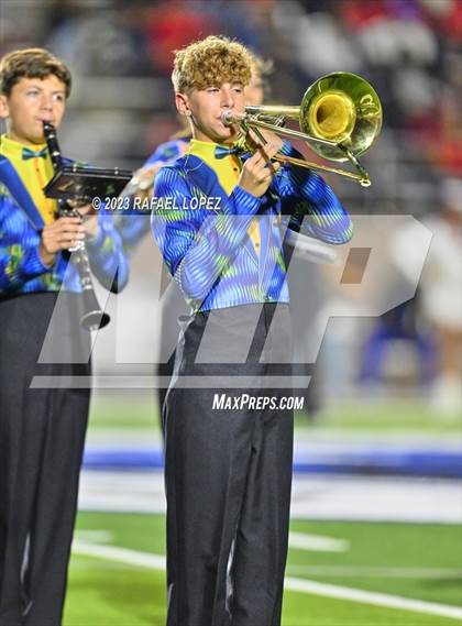 Thumbnail 1 in North Shore vs. Clear Springs (UIL Football 6A D1 Region 3 Area) photogallery.