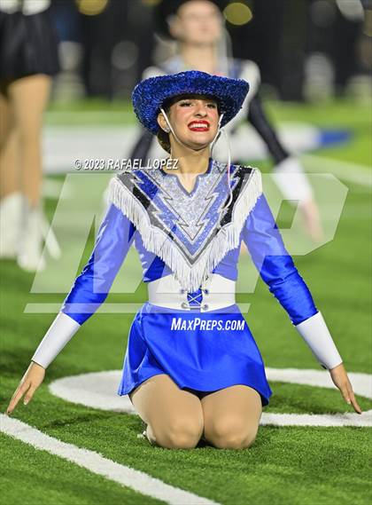 Thumbnail 2 in North Shore vs. Clear Springs (UIL Football 6A D1 Region 3 Area) photogallery.