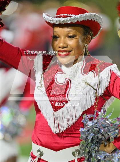 Thumbnail 2 in North Shore vs. Clear Springs (UIL Football 6A D1 Region 3 Area) photogallery.