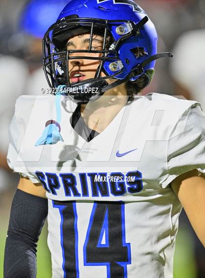 Thumbnail 1 in North Shore vs. Clear Springs (UIL Football 6A D1 Region 3 Area) photogallery.