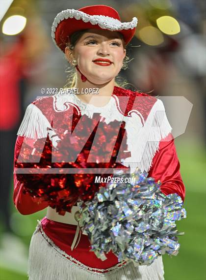 Thumbnail 3 in North Shore vs. Clear Springs (UIL Football 6A D1 Region 3 Area) photogallery.