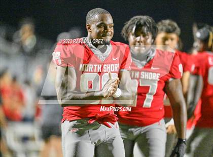 Thumbnail 3 in North Shore vs. Clear Springs (UIL Football 6A D1 Region 3 Area) photogallery.