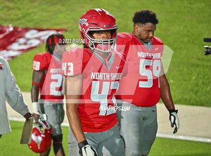 Thumbnail 2 in North Shore vs. Clear Springs (UIL Football 6A D1 Region 3 Area) photogallery.
