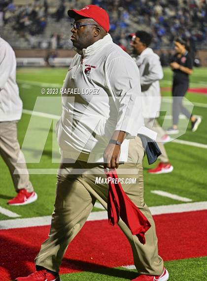 Thumbnail 1 in North Shore vs. Clear Springs (UIL Football 6A D1 Region 3 Area) photogallery.
