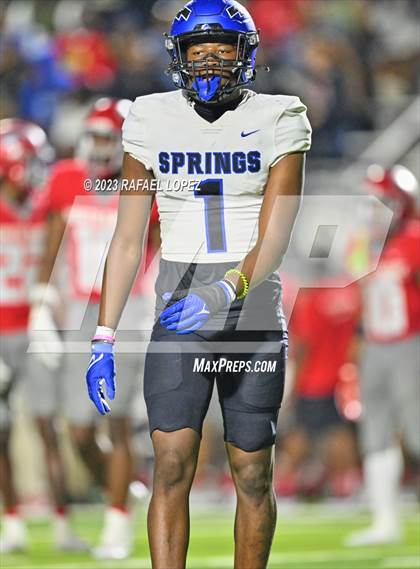 Thumbnail 3 in North Shore vs. Clear Springs (UIL Football 6A D1 Region 3 Area) photogallery.