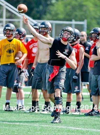 Thumbnail 2 in East Central @ Colerain (7on7)  photogallery.