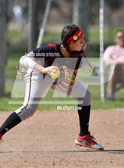 Thumbnail 3 in St. Francis vs. Bella Vista (Pre-Season T.O.C.) photogallery.