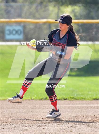 Thumbnail 1 in St. Francis vs. Bella Vista (Pre-Season T.O.C.) photogallery.