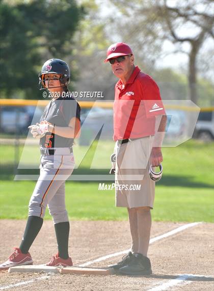 Thumbnail 1 in St. Francis vs. Bella Vista (Pre-Season T.O.C.) photogallery.