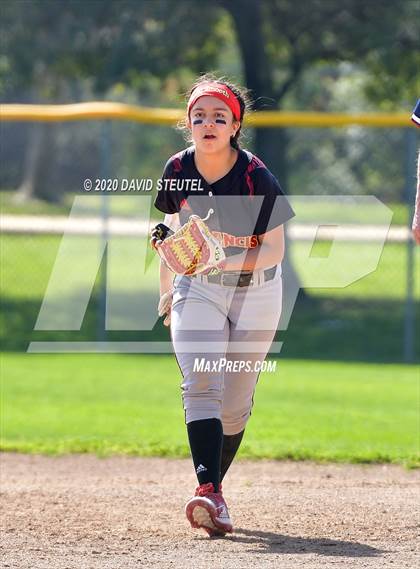 Thumbnail 1 in St. Francis vs. Bella Vista (Pre-Season T.O.C.) photogallery.