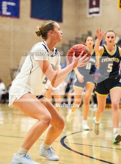 Thumbnail 2 in Evergreen vs Denver South (Dakota Ridge High School) photogallery.