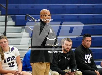 Thumbnail 2 in Evergreen vs Denver South (Dakota Ridge High School) photogallery.