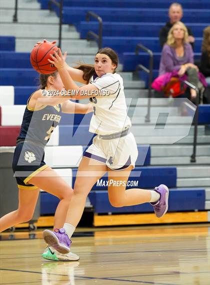 Thumbnail 1 in Evergreen vs Denver South (Dakota Ridge High School) photogallery.