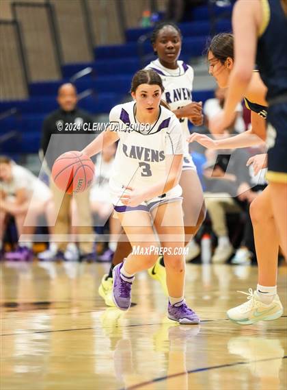 Thumbnail 2 in Evergreen vs Denver South (Dakota Ridge High School) photogallery.