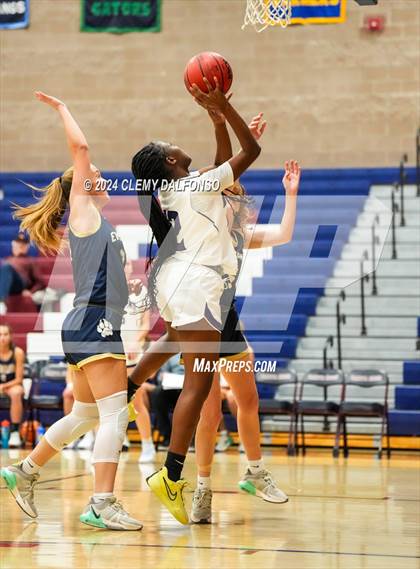 Thumbnail 3 in Evergreen vs Denver South (Dakota Ridge High School) photogallery.