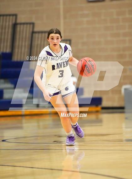 Thumbnail 2 in Evergreen vs Denver South (Dakota Ridge High School) photogallery.