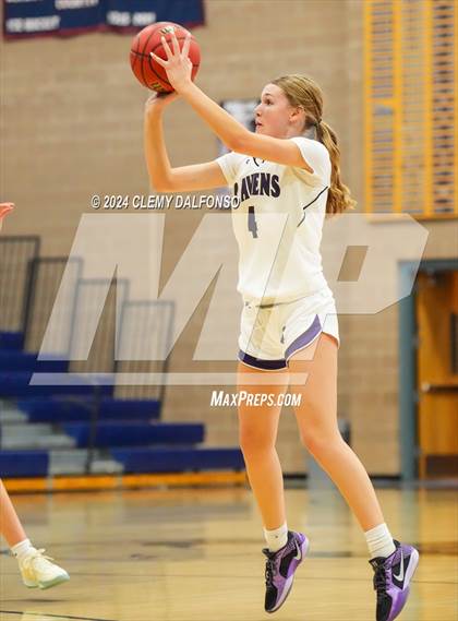 Thumbnail 2 in Evergreen vs Denver South (Dakota Ridge High School) photogallery.