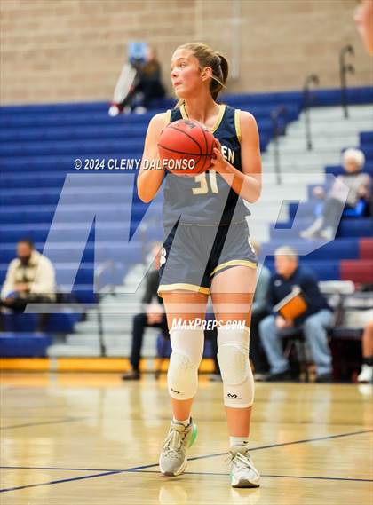 Thumbnail 2 in Evergreen vs Denver South (Dakota Ridge High School) photogallery.