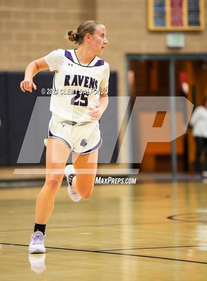 Thumbnail 3 in Evergreen vs Denver South (Dakota Ridge High School) photogallery.