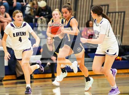 Thumbnail 3 in Evergreen vs Denver South (Dakota Ridge High School) photogallery.