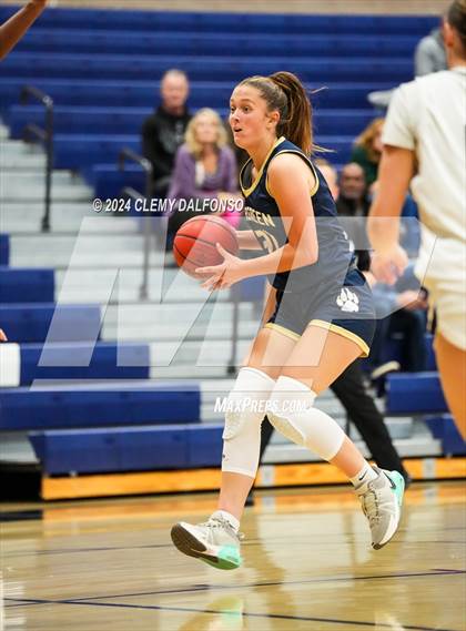 Thumbnail 3 in Evergreen vs Denver South (Dakota Ridge High School) photogallery.
