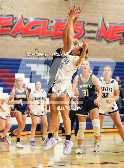 Thumbnail 3 in Evergreen vs Denver South (Dakota Ridge High School) photogallery.