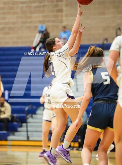 Thumbnail 3 in Evergreen vs Denver South (Dakota Ridge High School) photogallery.