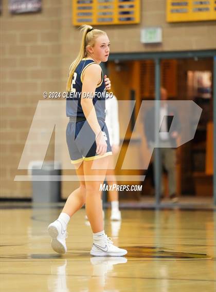 Thumbnail 1 in Evergreen vs Denver South (Dakota Ridge High School) photogallery.
