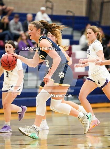 Thumbnail 3 in Evergreen vs Denver South (Dakota Ridge High School) photogallery.