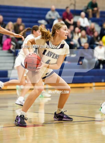 Thumbnail 3 in Evergreen vs Denver South (Dakota Ridge High School) photogallery.