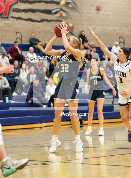 Thumbnail 3 in Evergreen vs Denver South (Dakota Ridge High School) photogallery.
