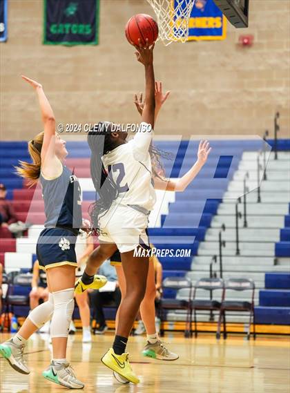 Thumbnail 1 in Evergreen vs Denver South (Dakota Ridge High School) photogallery.