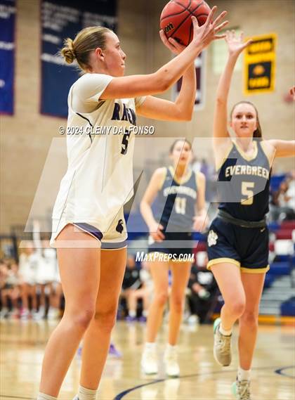 Thumbnail 1 in Evergreen vs Denver South (Dakota Ridge High School) photogallery.