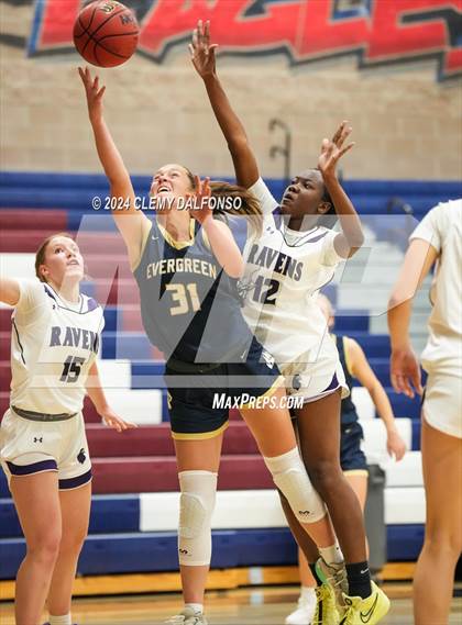 Thumbnail 2 in Evergreen vs Denver South (Dakota Ridge High School) photogallery.