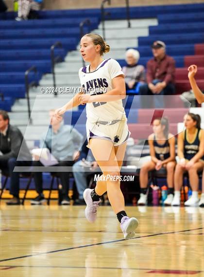 Thumbnail 2 in Evergreen vs Denver South (Dakota Ridge High School) photogallery.