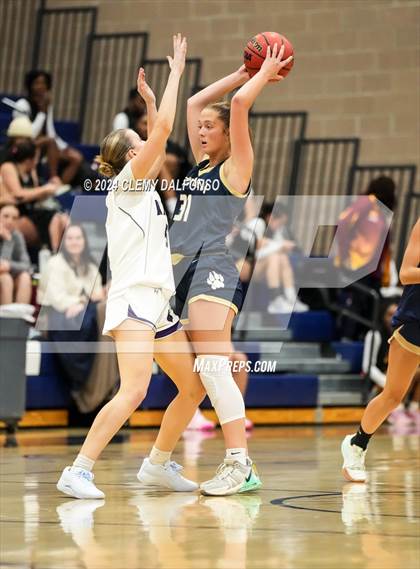 Thumbnail 2 in Evergreen vs Denver South (Dakota Ridge High School) photogallery.