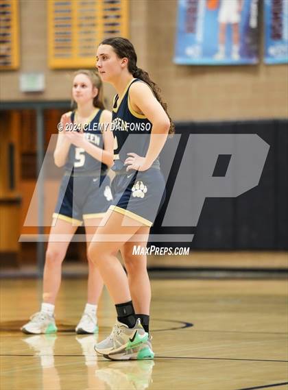 Thumbnail 2 in Evergreen vs Denver South (Dakota Ridge High School) photogallery.
