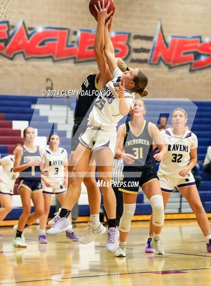 Thumbnail 1 in Evergreen vs Denver South (Dakota Ridge High School) photogallery.