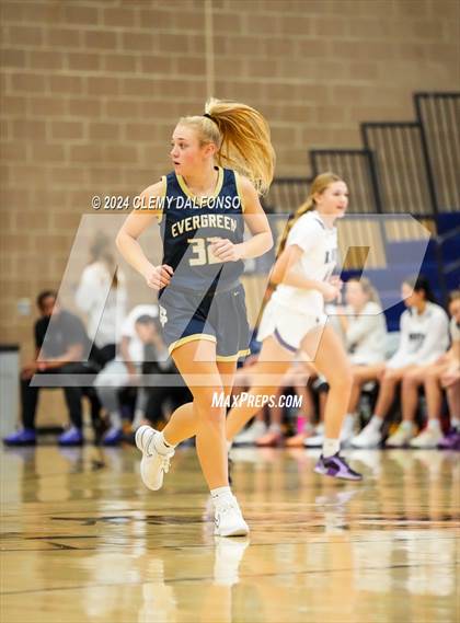 Thumbnail 3 in Evergreen vs Denver South (Dakota Ridge High School) photogallery.