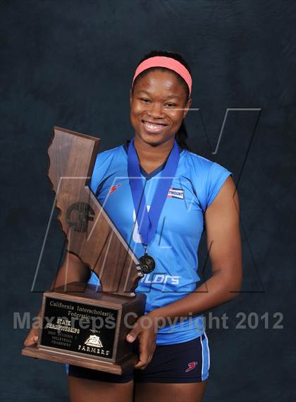 Thumbnail 3 in Marymount (CIF State D1 Awards) photogallery.