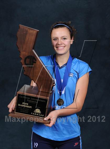 Thumbnail 3 in Marymount (CIF State D1 Awards) photogallery.