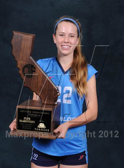 Thumbnail 2 in Marymount (CIF State D1 Awards) photogallery.
