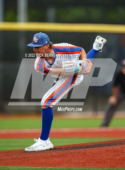 Thumbnail 3 in Grand Oaks vs Spring (UIL 6A Bi-District Area Playoff) photogallery.