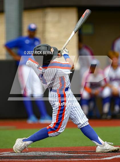 Thumbnail 3 in Grand Oaks vs Spring (UIL 6A Bi-District Area Playoff) photogallery.