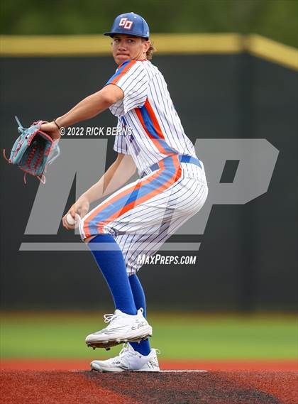 Thumbnail 3 in Grand Oaks vs Spring (UIL 6A Bi-District Area Playoff) photogallery.