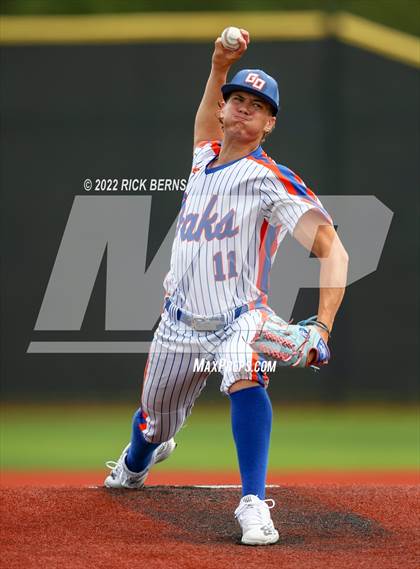 Thumbnail 3 in Grand Oaks vs Spring (UIL 6A Bi-District Area Playoff) photogallery.