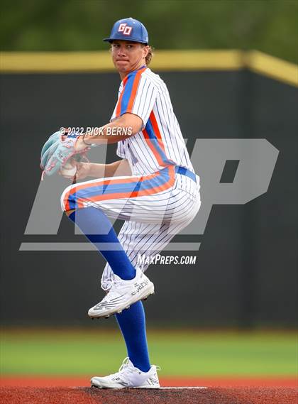 Thumbnail 2 in Grand Oaks vs Spring (UIL 6A Bi-District Area Playoff) photogallery.